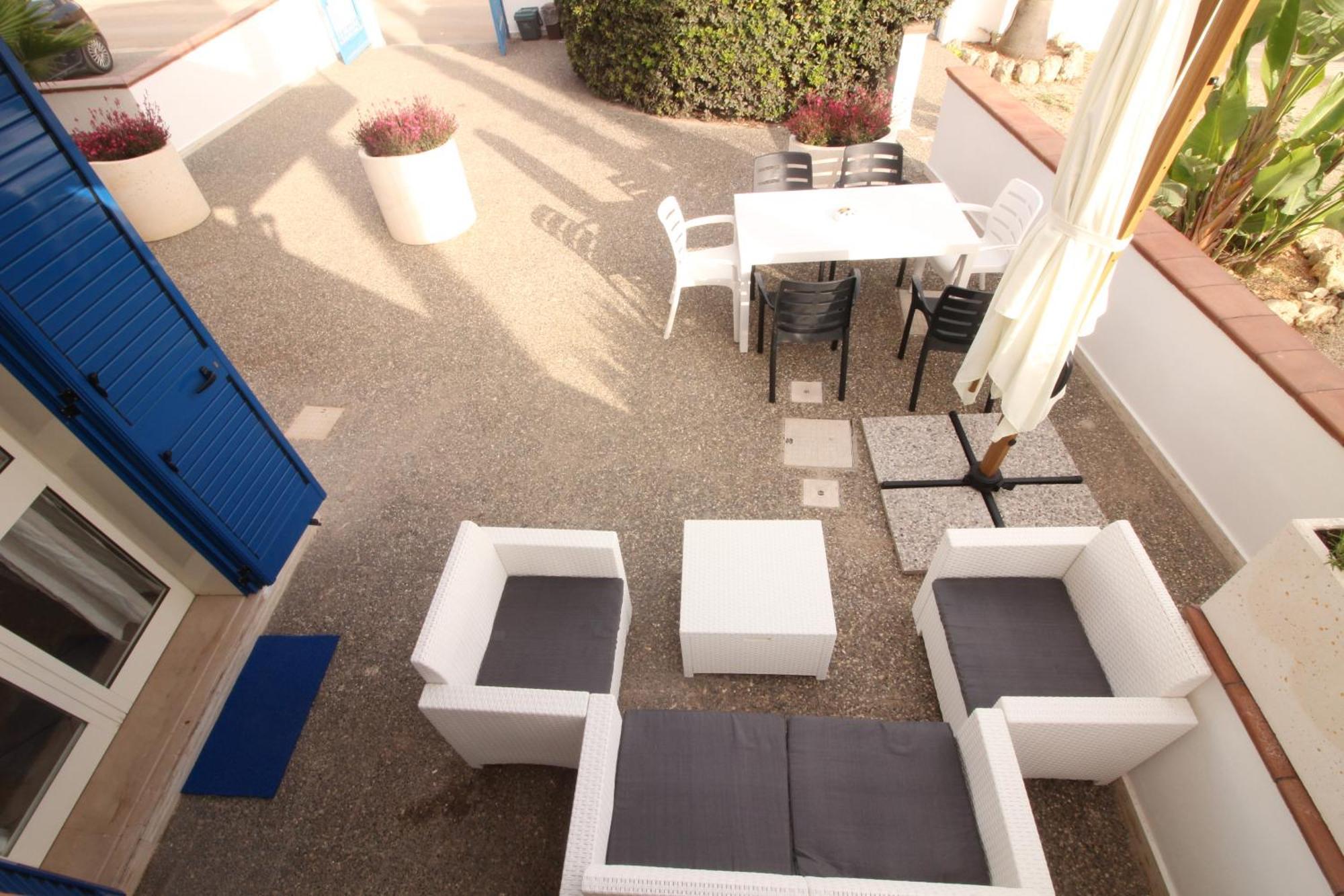 Residence Mare Azzurro Торе Сан Джовани Удженто Екстериор снимка