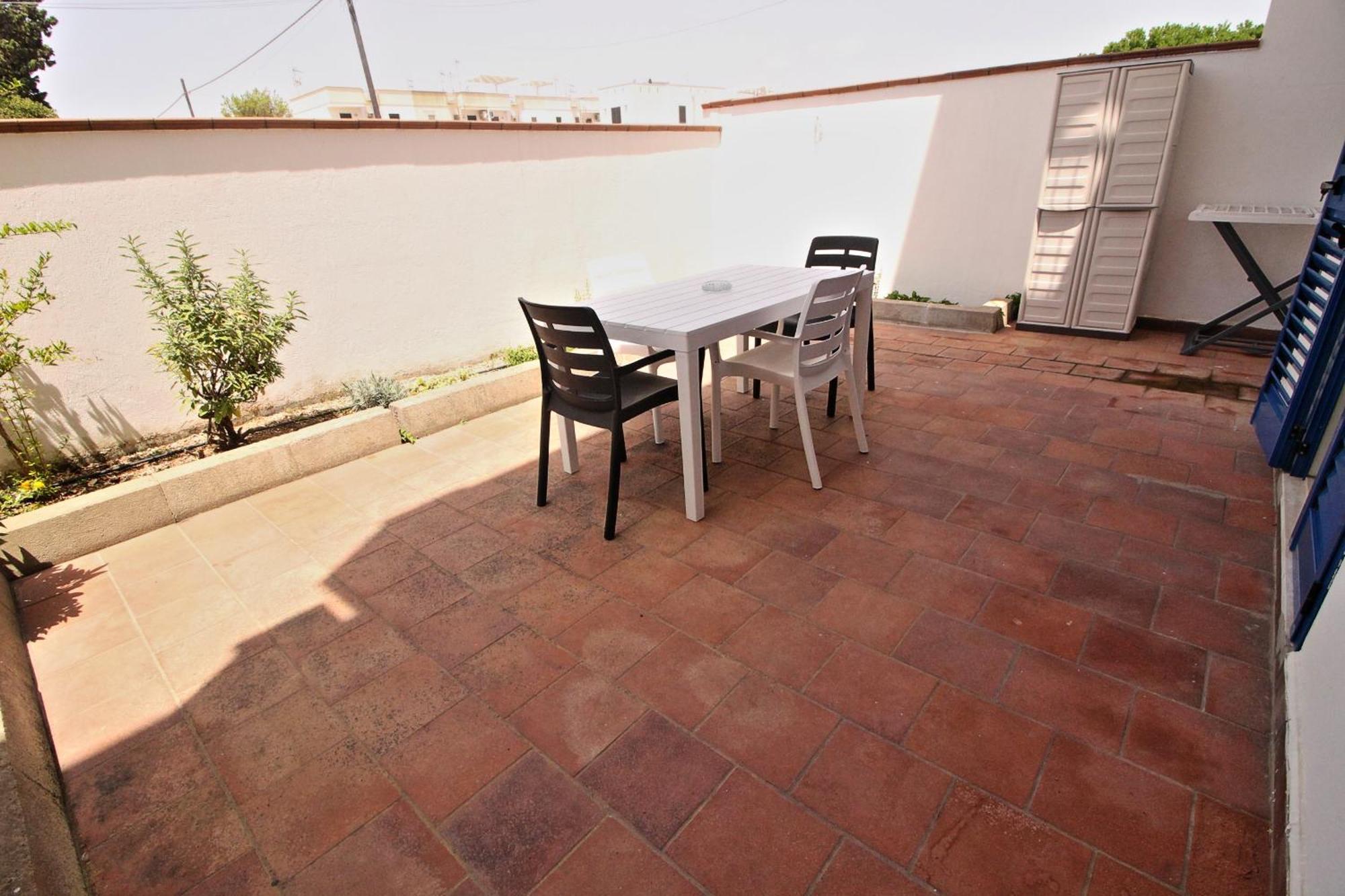 Residence Mare Azzurro Торе Сан Джовани Удженто Екстериор снимка
